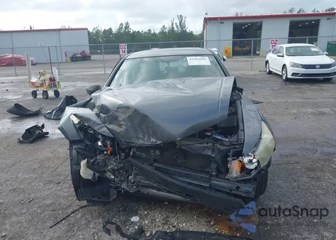 2009 Honda Accord 2.4 Lx z USA, uszkodzony, nr VIN 1HGCP263X9A166654